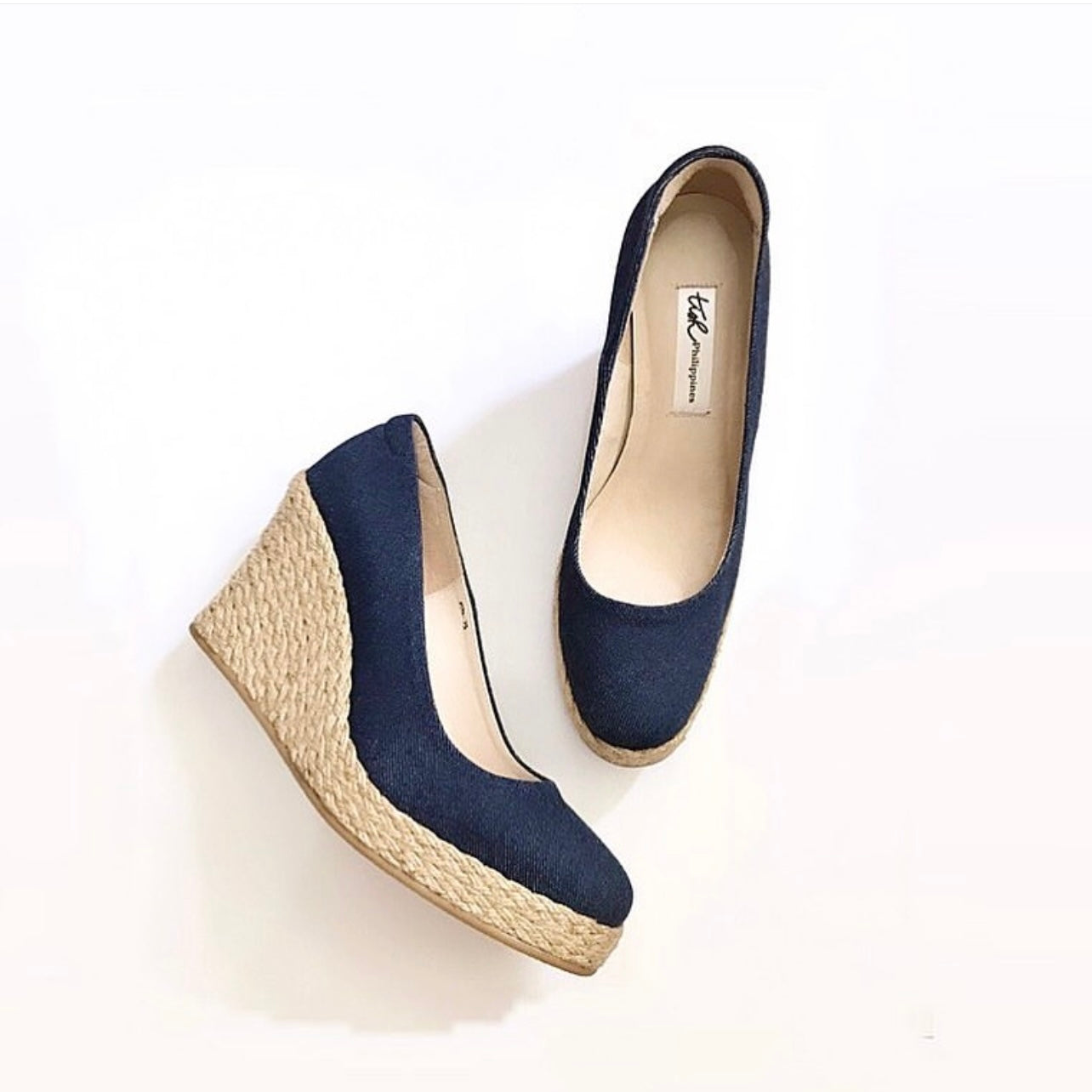 Wedge Pumps